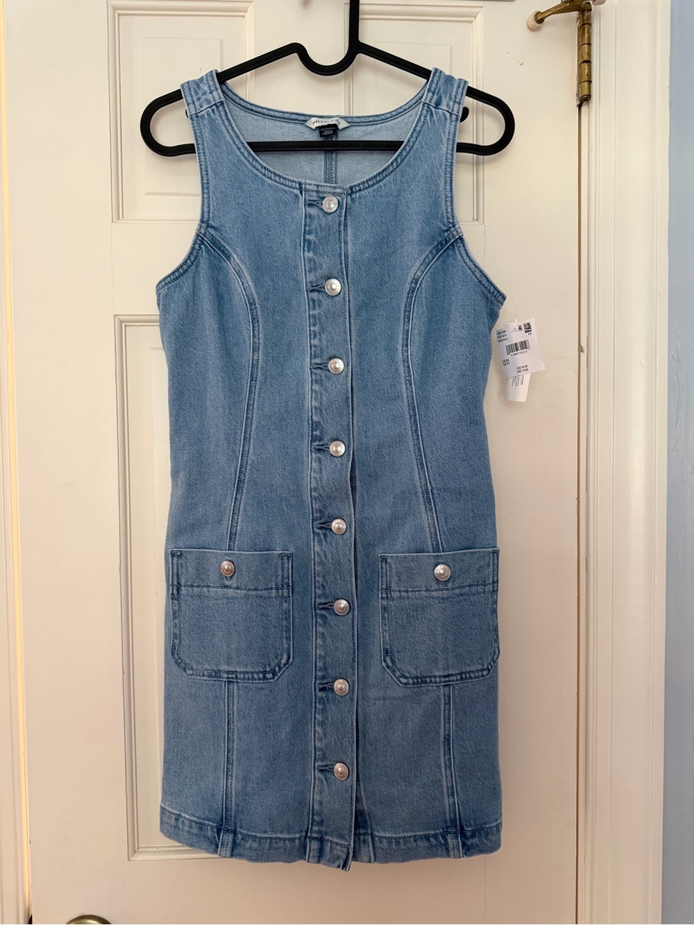 AE Button-Front Denim Pinafore Dress - Light Blue - Picture 2 of 6